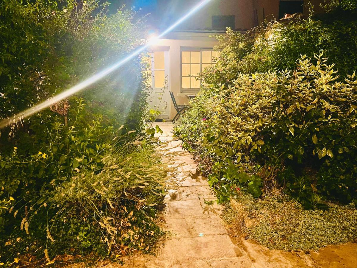 La Petite Maison Dans La Croix Rousse Lyon Exterior foto